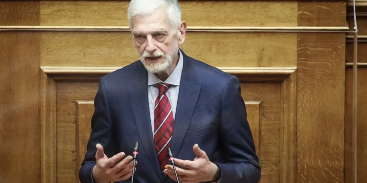 Γιάννης Λοβέρδος: Όχι μικροπολιτική πάνω στα Τέμπη