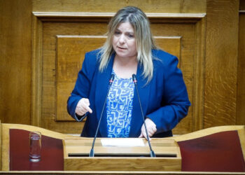 Μ. Συρεγγέλα για αντιπολίτευση: Το ψέμα έχει «κοντά ποδάρια»