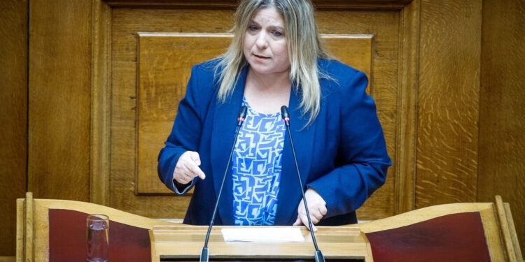 Μ. Συρεγγέλα για αντιπολίτευση: Το ψέμα έχει «κοντά ποδάρια»