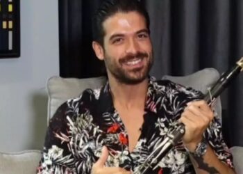 «Είτε με δύο χέρια είτε με ένα, εγώ θα ξαναπαίξω κλαρίνο»