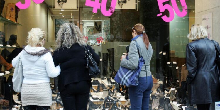Θερινές εκπτώσεις στα καταστήματα – Δείτε πότε ξεκινούν