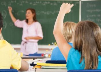 Στο πειθαρχικό 2.500 εκπαιδευτικοί που αρνήθηκαν ή εμπόδισαν την αξιολόγησή τους