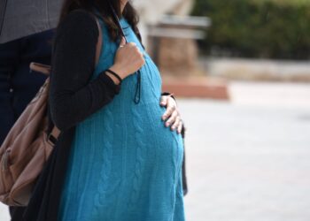 Εγκυμοσύνη στην ΕΡΤ – O πελαργός επέστρεψε