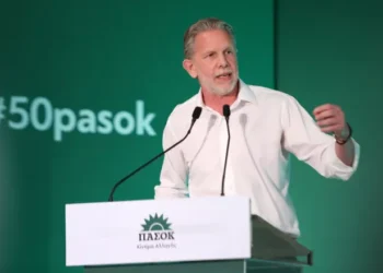 «Η κυβέρνηση αρνείται πάλι στην κοινωνία τη διαφάνεια»