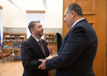 Ν. Ανδρουλάκης: “Πρέπει άμεσα να τελειώσει η εθνοκάθαρση στη Γάζα”