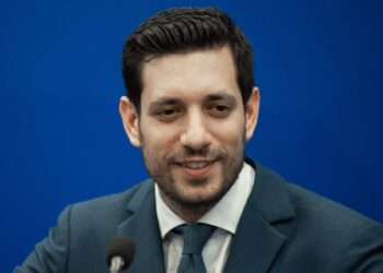 Ο Κ. Κυρανάκης για τα "γρηγορόσημα" σε κτηματολογικά γραφεία