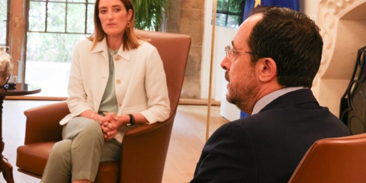 Μέτσολα σε Νίκο Χριστοδουλίδη: Στηρίζουμε σταθερά την Κύπρο