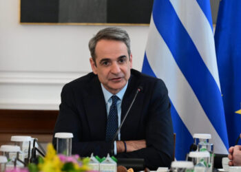 Μητσοτάκης προς περιφερειάρχες: Επιτάχυνση έργων μέχρι το τέλος του έτους
