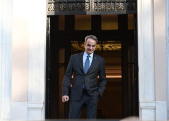 Κάθε χρόνο, 1,5 εκατομμύριο χαμηλοσυνταξιούχοι, ανασφάλιστοι υπερήλικες και άτομα με αναπηρία, θα λαμβάνουν 250 ευρώ καθαρά