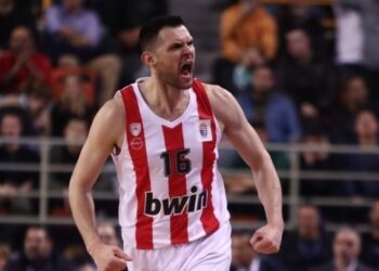 Οδηγίες… επιβίωσης από την ΚΑΕ Ολυμπιακός για Άμπου Ντάμπι – Όχι σχόλια, όχι αγκαλιές, όχι προβλήματα!