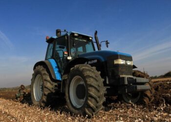 Θανάσιμος τραυματισμός 40χρονου έπειτα από ανατροπή του τρακτέρ που χειριζόταν