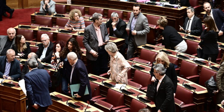 Το νέο ανακάτεμα της τράπουλας
