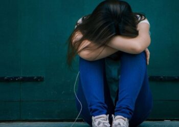 Ανήλικες χτύπησαν 14χρονη και βιντεοσκόπησαν την επίθεση