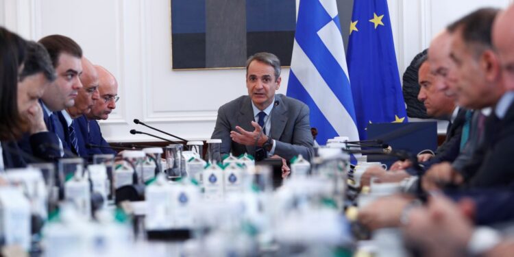 Τρεις μεγάλες αλλαγές στο Υπουργικό: Νέα αρχή για την αγορά, αυστηρότερο πλαίσιο απέλασης μεταναστών και κατάργηση του ΟΠΕΚΕΠΕ