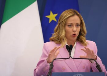 Η πρωθυπουργός της Ιταλίας έγινε «παίκτης»