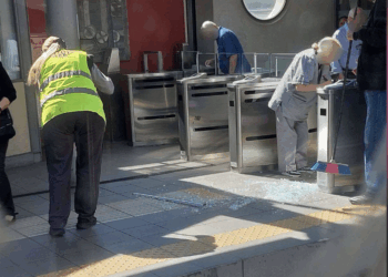 Ζημιές από αγνώστους στον σταθμό «Πετράλωνα»