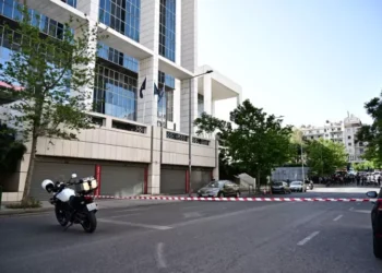 Εφετείο: Φάρσα το τηλεφώνημα για βόμβα – Αποκαταστάθηκε η κυκλοφορία