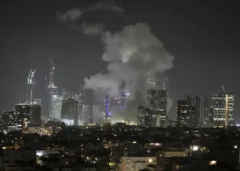 Ισραήλ: Σοβαρές ζημιές από τους βομβαρδισμούς έχουν υποστεί οι πυρηνικές εγκαταστάσεις σε Ισφαχάν και Νατάνζ του Ιράν