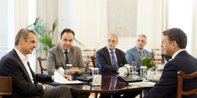 Συνάντηση του Κ. Μητσοτάκη με τον Εκτελεστικό Αντιπρόεδρο της Microsoft J. Althoff