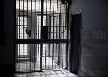 Ράπερ καταδικάστηκε σε 30 χρόνια φυλάκισης για τη δολοφονία του ξαδέρφου του
