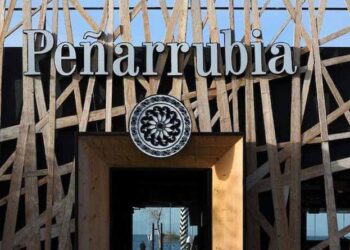 Πώς ο Δήμος Αλίμου στέλνει 120 οικογένειες στην ανεργία
