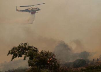 Φωτιά στη Χίο: Ενισχύονται οι πυροσβεστικές δυνάμεις – πέντε τα πύρινα μέτωπα στο νησί