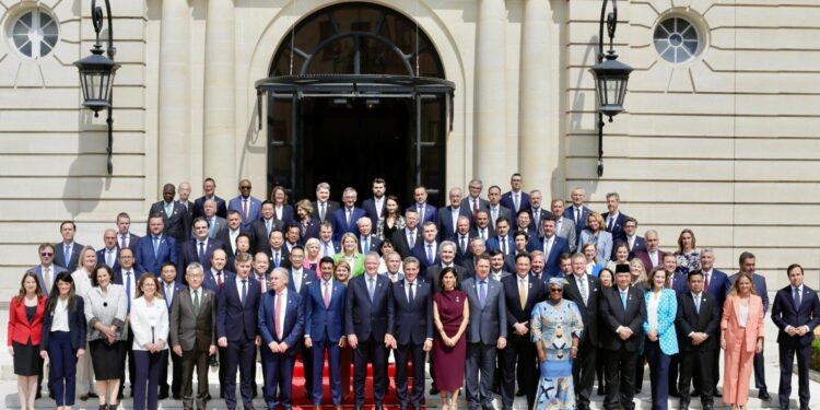 Κ. Πιερρακάκης στον ΟΟΣΑ: “Θα πρέπει να προχωρήσουμε σε επιτάχυνση των οικονομικών και ψηφιακών μεταρρυθμίσεων”