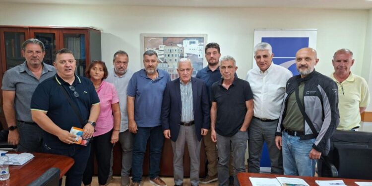 Συνάντηση της ΚΕΔΕ με την ΠΟΕ-ΟΤΑ: Στο επίκεντρο οι προκλήσεις και οι ανάγκες της Τοπικής Αυτοδιοίκησης
