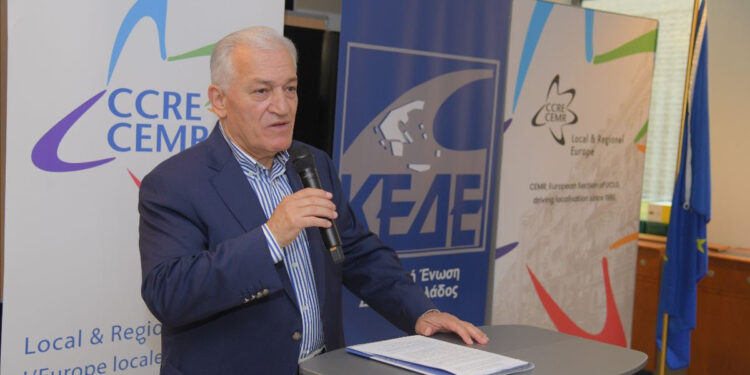 Με ιδιαίτερη επιτυχία πραγματοποιήθηκε η συνάντηση του Δ.Σ. της ΚΕΔΕ με Έλληνες Ευρωβουλευτές στις Βρυξέλλες