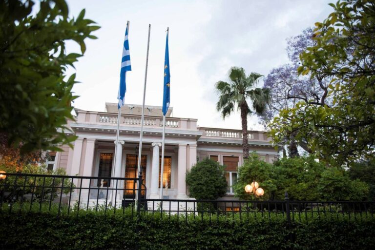 Ολοκληρώθηκε το ΚΥΣΕΑ: Πάγια θέση της Ελλάδας είναι ότι οι λύσεις πρέπει να αναζητούνται μέσω της διπλωματίας