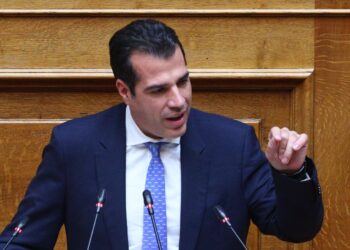 Νέος υπουργός Μετανάστευσης και Ασύλου ο Πλεύρης – Θεοχάρης, Ανδριανός, Δερμεντζόπουλος οι νέοι υφυπουργοί
