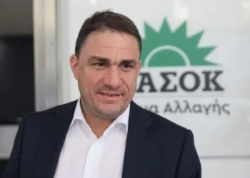 Κ. Τσουκαλάς: “Ο κ. Μαρινάκης συνεχίζει να είναι στον κόσμο του”