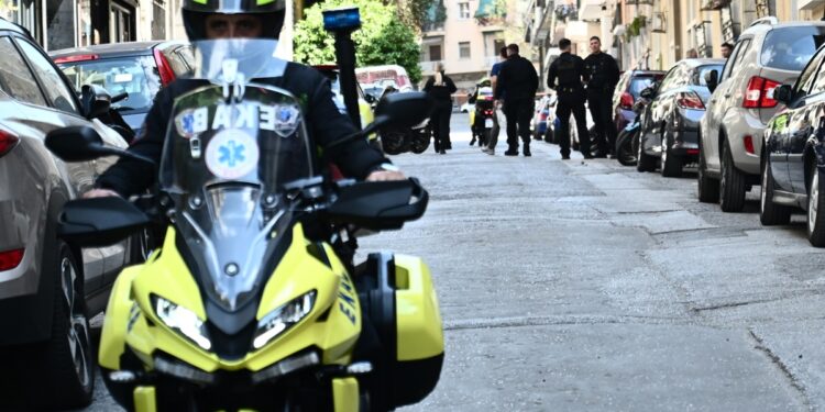 Συνελήφθη 16χρονος με κλεμμένη μηχανή μετά από καταδίωξη στην Πεντέλη