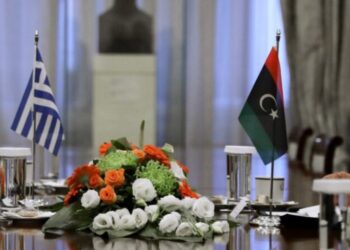 Ένταση σε διπλό μέτωπο: Τουρκο-λυβικές προκλήσεις και μεταναστευτικές ροές – Σε θέση μάχης η Αθήνα