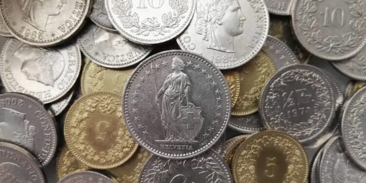 Ελβετικό Δάνειο: Ποια είναι λύση  για τους 70.000 εγκλωβισμένους δανειολήπτες – Πότε ανακοινώνεται