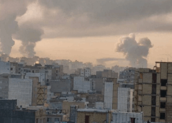 Το Ισραήλ επιτέθηκε στο Ιράν – Πλήγματα σε πυρηνικές εγκαταστάσεις και στρατιωτικούς στόχους