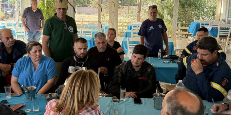 Δ. Παπαχρήστου (Δήμαρχος Σαρωνικού): “Είμαστε όλοι εδώ, ενωμένοι και αποφασισμένοι – και αυτήν την περιπέτεια θα την ξεπεράσουμε!”