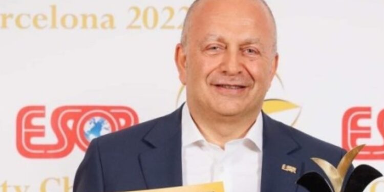 Αποζημίωση 5 εκατ. ευρώ στον όμιλο «Γευσήνους» του Βαβουράκη επειδή είχαν «ξεχάσει» να ανανεώσουν τη σύμβαση