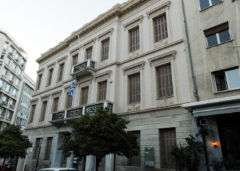“Η ΑΝΔΡΟΜΑΧΗ” Ευριπίδη, Σενέκα και Ρακίνα