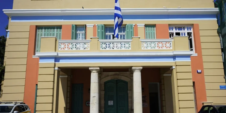 Δημιουργία χώρων προσωρινής διαμονής μεταναστών – Αποδεκτή η πρόταση της Περιφέρειας Κρήτης