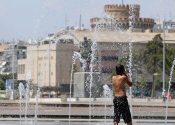 Θεσσαλονίκη: Διαθέσιμοι για τους πολίτες κλιματιζόμενοι χώροι λόγω του καύσωνα