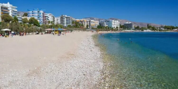 Μυστήριο στο Παλαιό Φάληρο: «Ψαρεύουν» απαντήσεις για το νεκρό κοριτσάκι – Το σενάριο της κακοποίησης και οι έρευνες σε πλοία και λιμάνια