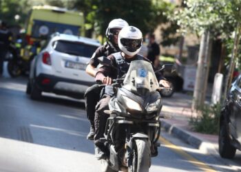 ΕΚΤΑΚΤΟ: Εκρηκτικός μηχανισμός σε σπίτι δημοσιογράφου