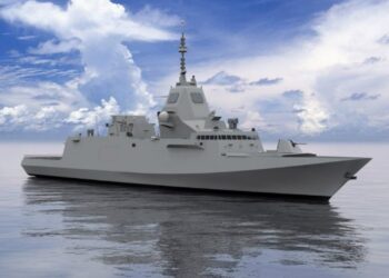 Στη θάλασσα η πρώτη φρεγάτα Belharra (vid)