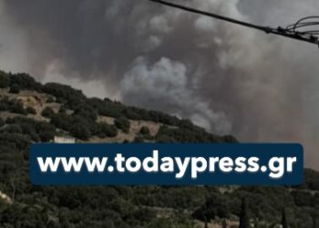 ΦΩΤΙΑ ΤΩΡΑ: Στην Κορινθία – Ενισχύθηκαν οι δυνάμεις που επιχειρούν