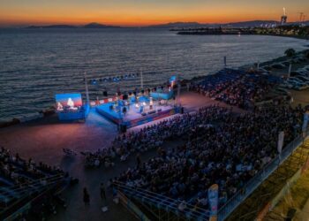 Γλυφάδα: Μια υπέροχη μουσική βραδιά γεμάτη ρυθμό και έμπνευση