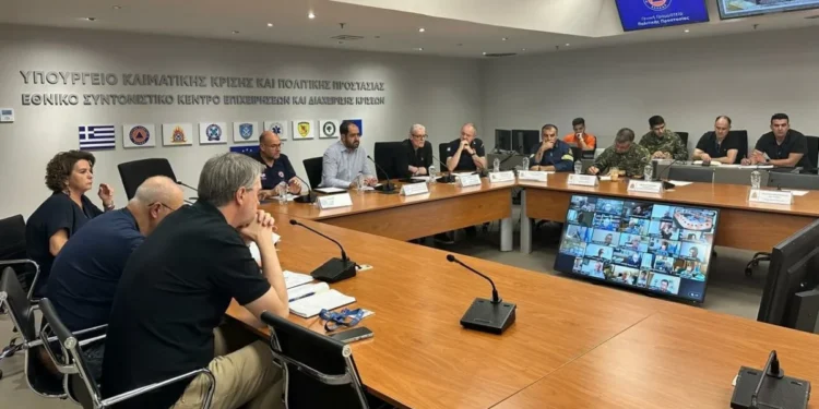 Σύσκεψη στην Πολιτική Προστασία για τον καύσωνα – Τι αποφασίστηκε