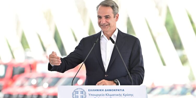 Κυρ. Μητσοτάκης: “Στη φετινή αντιπυρική περίοδο αντιπαρατάσσουμε τις περισσότερες δυνάμεις που είχαμε ποτέ” (vid)