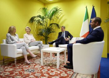 Συνάντηση Μητσοτάκη με Μελόνι και Φον ντερ Λάιεν στη Ρώμη
