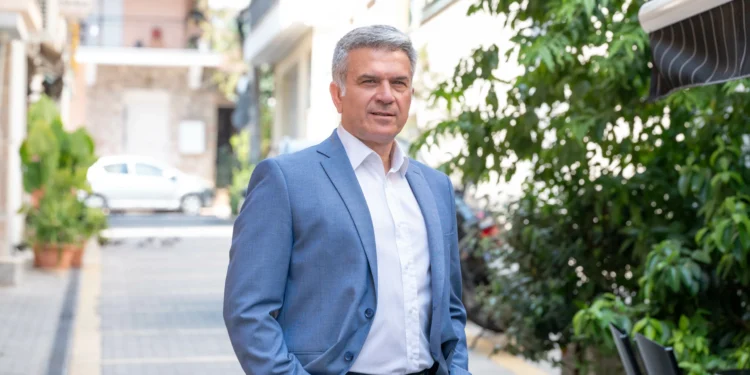 Π. Μανούρης: Συνεργασίες για τη στήριξη του εμπορικού κόσμου και συνολικά των επαγγελματιών της πόλης